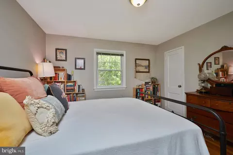 1738 E West Hwy, Silver Spring, MD 20910 photo 12