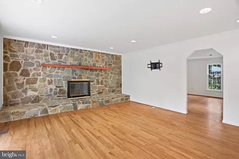 15515 Langside St, Silver Spring, MD 20905 photo 20