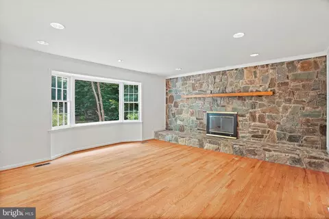 15515 Langside St, Silver Spring, MD 20905 photo 21