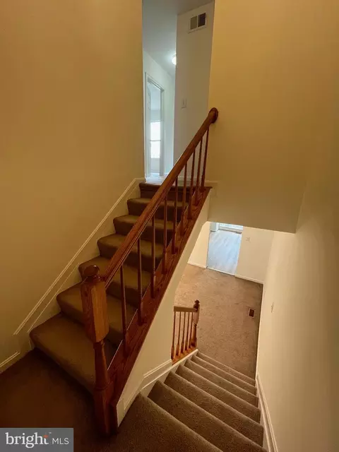 7 Dawn View Ct, Silver Spring, MD 20904 photo 10