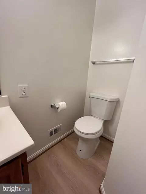 7 Dawn View Ct, Silver Spring, MD 20904 photo 32