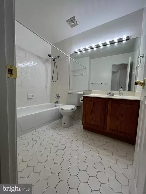 7 Dawn View Ct, Silver Spring, MD 20904 photo 20