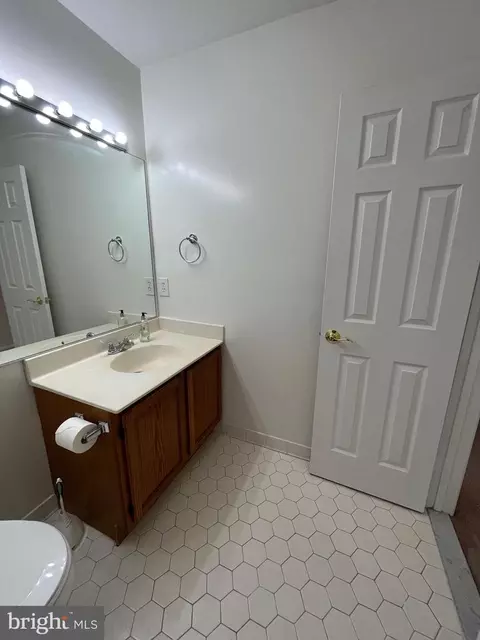 7 Dawn View Ct, Silver Spring, MD 20904 photo 23