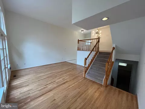7 Dawn View Ct, Silver Spring, MD 20904 photo 6