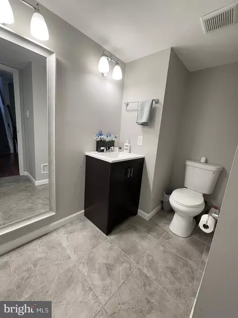 14536 Macbeth Dr, Silver Spring, MD 20906 photo 10