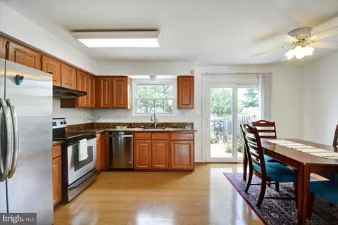 14847 Hammersmith Cir, Silver Spring, MD 20906 photo 20