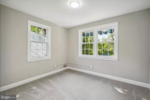 1424 Highland Dr, Silver Spring, MD 20910 photo 32