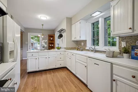 1424 Highland Dr, Silver Spring, MD 20910 photo 21