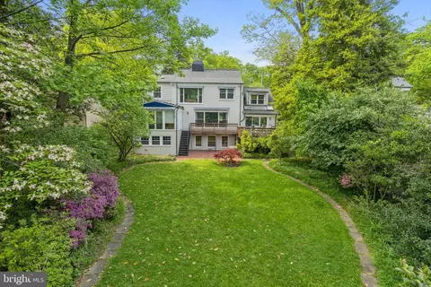 1424 Highland Dr, Silver Spring, MD 20910