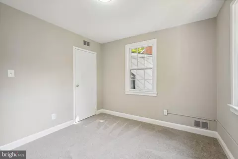1424 Highland Dr, Silver Spring, MD 20910 photo 33