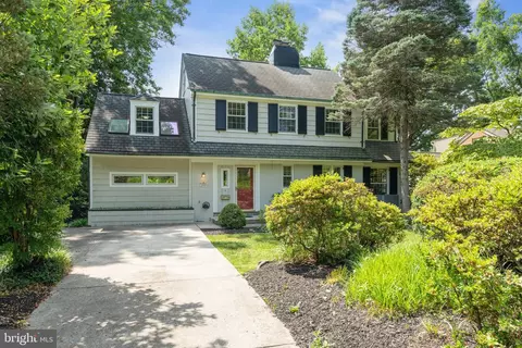 1424 Highland Dr, Silver Spring, MD 20910 photo 3
