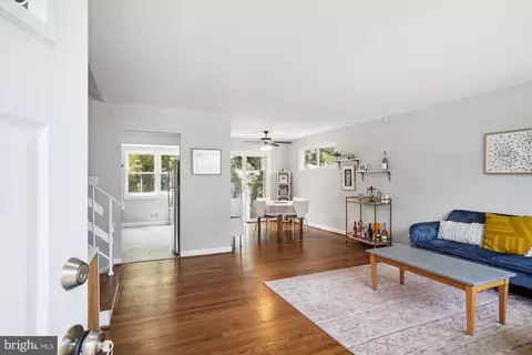 10308 Conover Dr, Silver Spring, MD 20902 photo 3