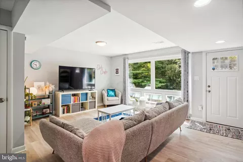 10308 Conover Dr, Silver Spring, MD 20902 photo 12