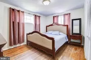 11419 Sherrie Ln, Silver Spring, MD 20902 photo 3