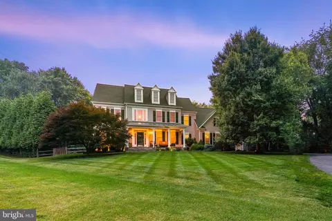 12509 Viewside Dr, North Potomac, MD 20878