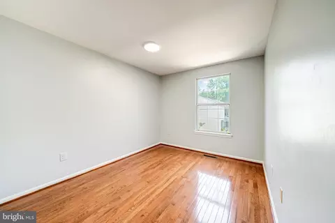 2248 Wimbledon Cir, Silver Spring, MD 20906 photo 29
