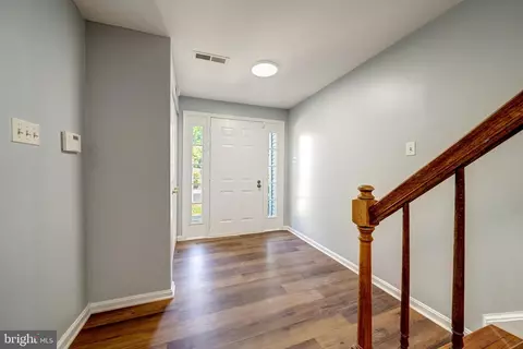 2248 Wimbledon Cir, Silver Spring, MD 20906 photo 5