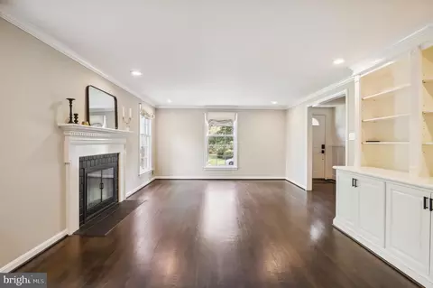 8712 Cold Spring Rd, Potomac, MD 20854 photo 15