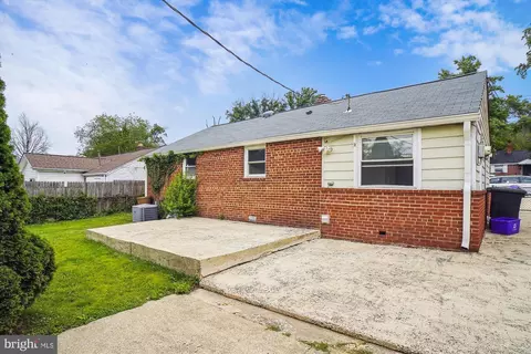 2912 Weisman Rd, Silver Spring, MD 20902 photo 6