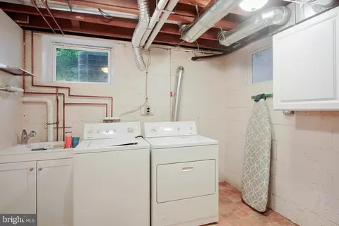 424 Greenbrier Dr, Silver Spring, MD 20910 photo 31