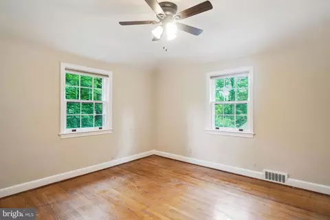 424 Greenbrier Dr, Silver Spring, MD 20910 photo 28