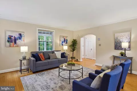 424 Greenbrier Dr, Silver Spring, MD 20910 photo 7