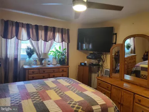 4115 Colie Dr, Silver Spring, MD 20906 photo 7