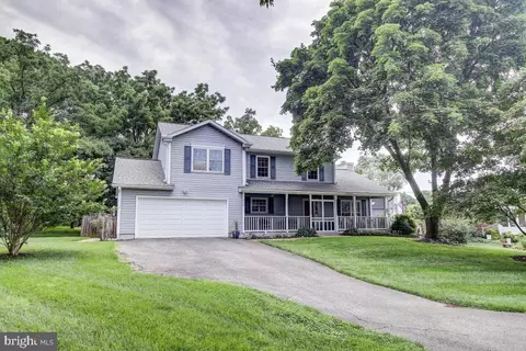 512 Paradise Ct, Gaithersburg, MD 20877