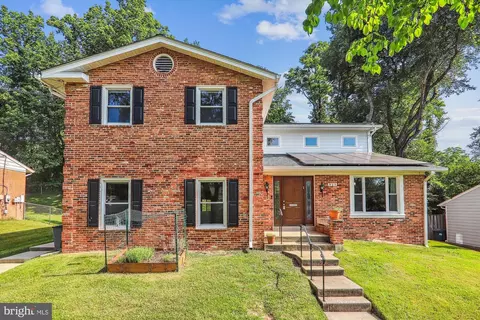 905 Brentwood Ln, Silver Spring, MD 20902