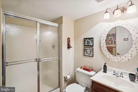 5 Locustwood Ct, Silver Spring, MD 20905 photo 70