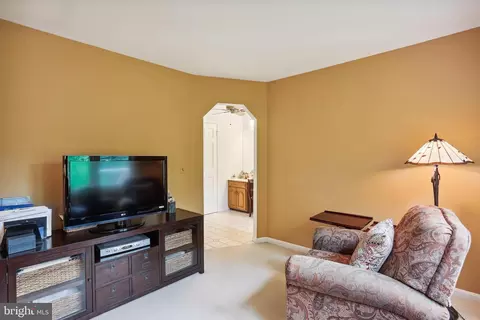 5 Locustwood Ct, Silver Spring, MD 20905 photo 66