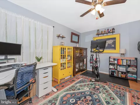9814 Cottrell Ter, Silver Spring, MD 20903 photo 19