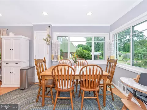 9814 Cottrell Ter, Silver Spring, MD 20903 photo 11