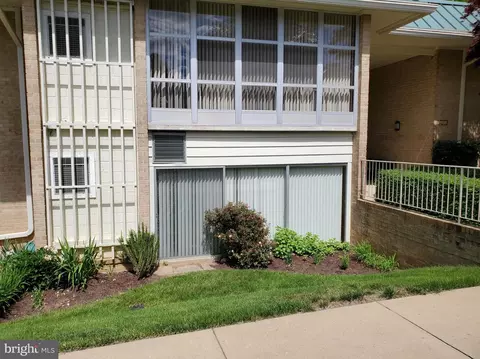 3278 Gleneagles Dr 63-1a Gleneagles Dr #63-1A, Silver Spring, MD 20906