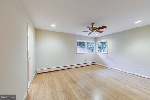 14904 Claude Ln, Silver Spring, MD 20905 photo 25