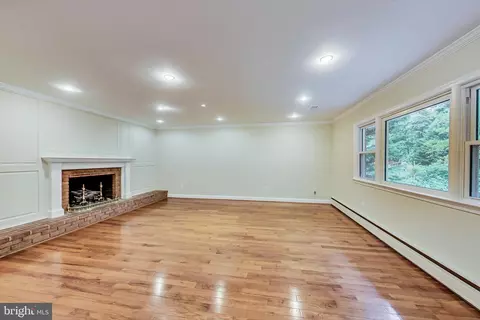 14904 Claude Ln, Silver Spring, MD 20905 photo 13