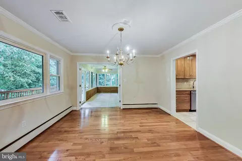 14904 Claude Ln, Silver Spring, MD 20905 photo 16