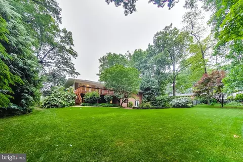14904 Claude Ln, Silver Spring, MD 20905