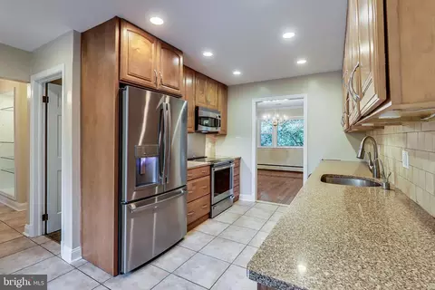 14904 Claude Ln, Silver Spring, MD 20905 photo 18