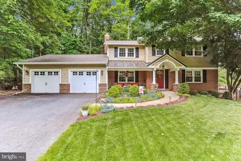 18052 Mill Creek Dr, Derwood, MD 20855
