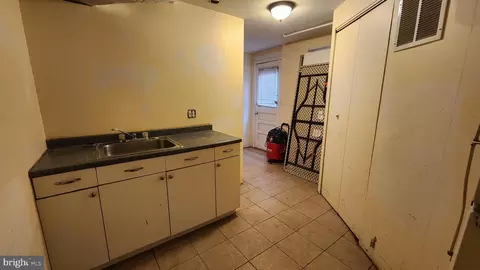 9429 Curran Rd, Silver Spring, MD 20901 photo 30