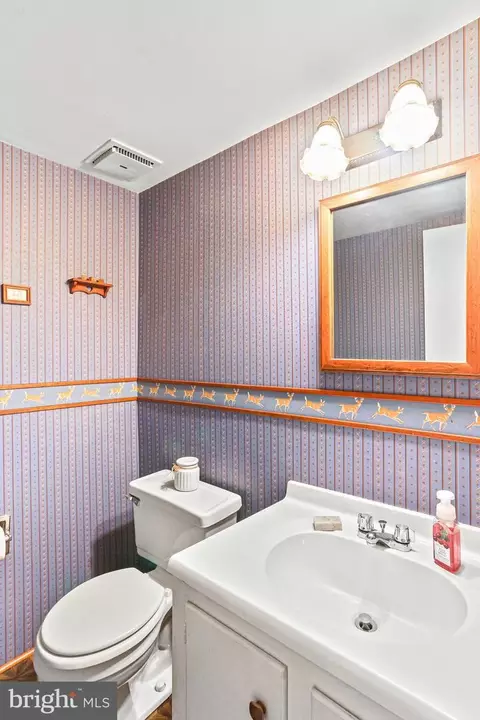 1701 Gamewell Rd, Silver Spring, MD 20905 photo 40