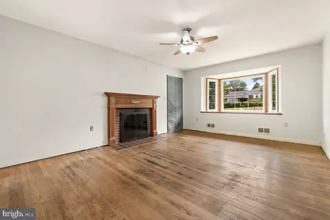 1032 Tanley Rd, Silver Spring, MD 20904 photo 6