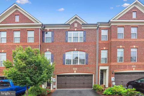 1527 Rabbit Hollow Pl, Silver Spring, MD 20906