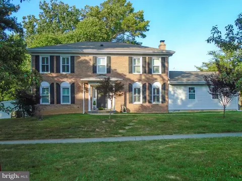 14900 Keeneland Cir, North Potomac, MD 20878