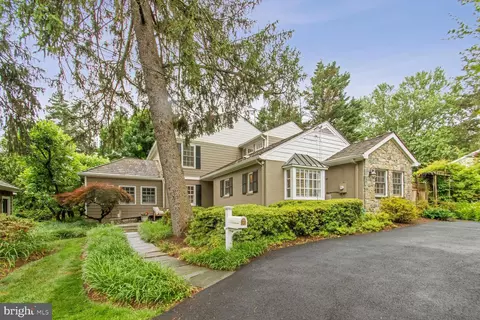 3800 Montrose Dr, Chevy Chase, MD 20815