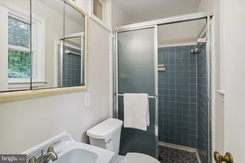 1723 Ladd St, Silver Spring, MD 20902 photo 26