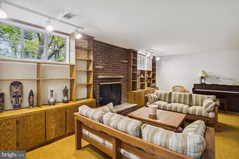 1723 Ladd St, Silver Spring, MD 20902 photo 38
