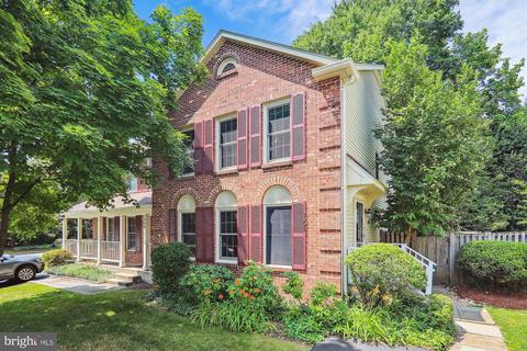 7902 Jensen Pl, Bethesda, MD 20817