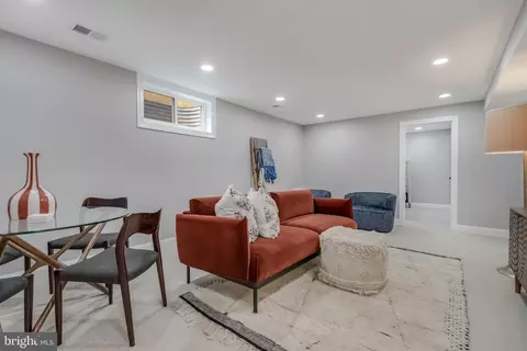 205 E Franklin Ave, Silver Spring, MD 20901 photo 45